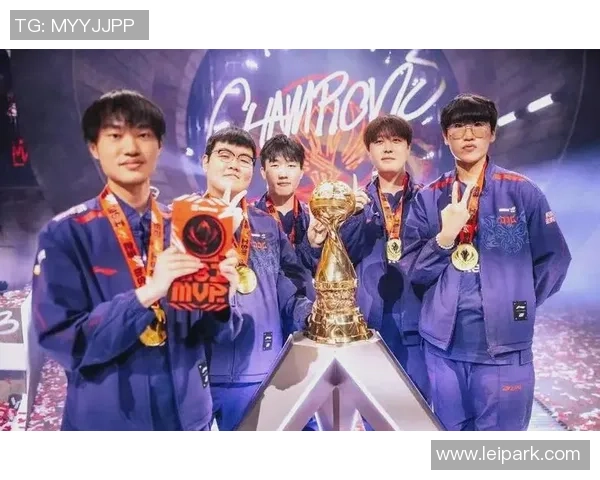 JDG战队的荣耀与坚持：从艰辛起步到大师赛巅峰的奋斗历程